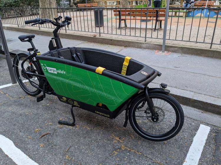 Un vélo cargo de la flotte mise en libre-service à Lyon et Villeurbanne.