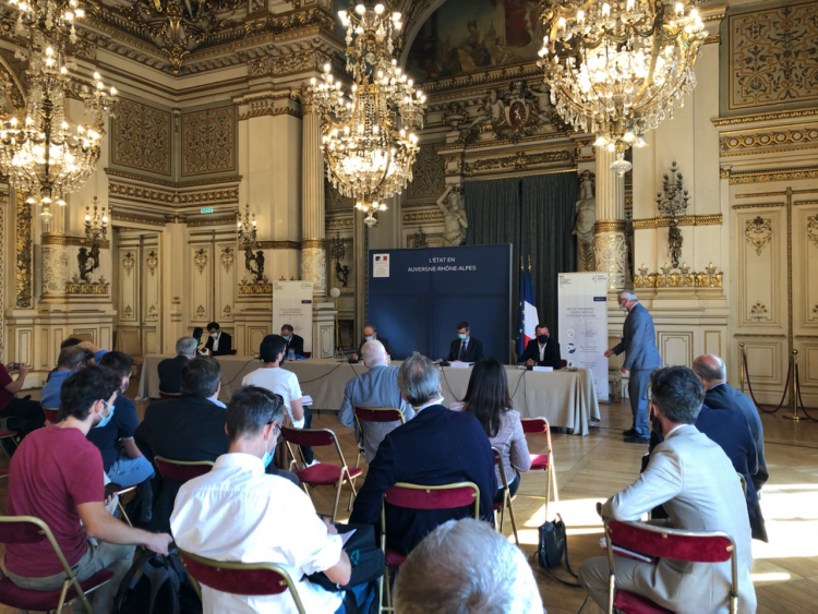 Le maire de Villeurbanne Cédric Van Styvendael était présent ce lundi en préfecture lors de la conférence de presse du préfet de la région Auvergne-Rhône-Alpes Pascal Mailhos.
