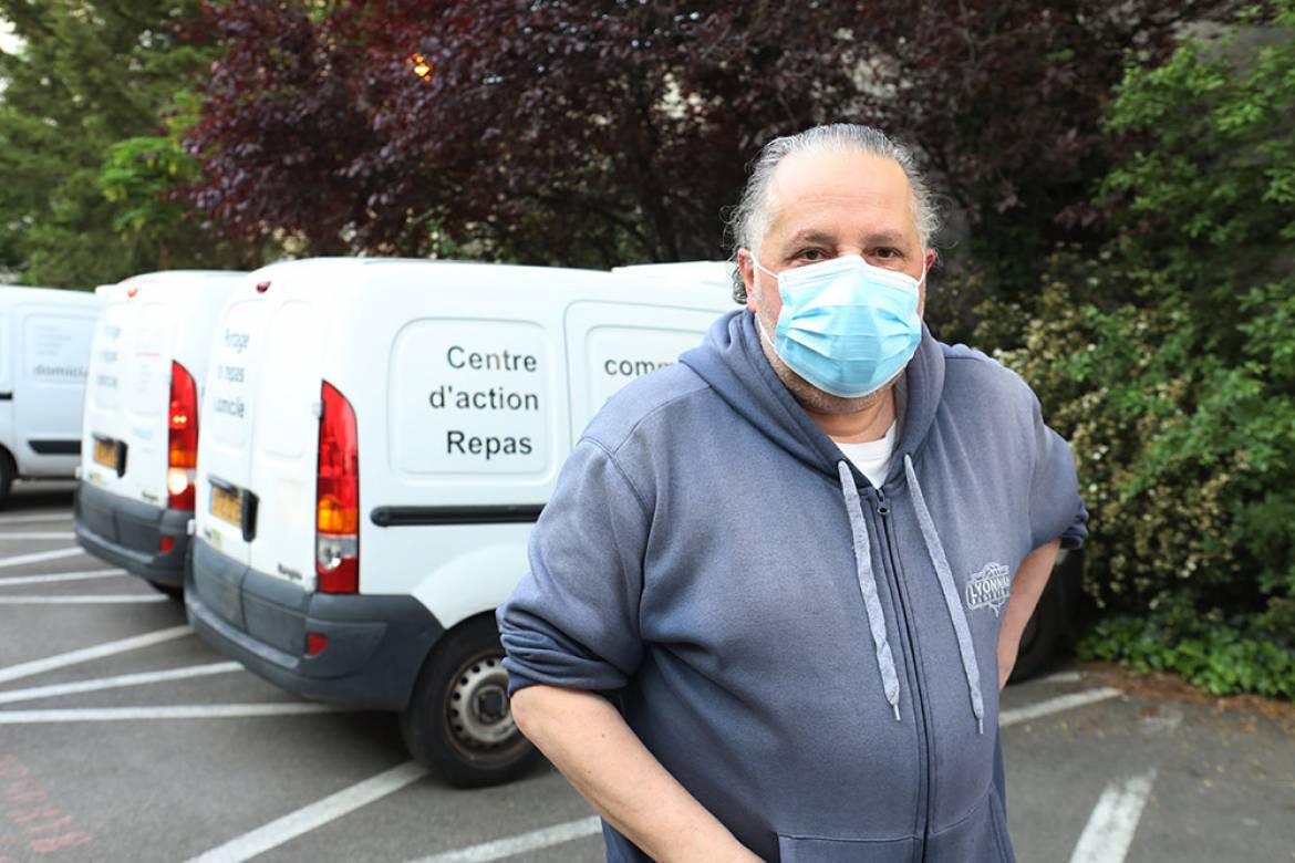 Témoignage de Roland, porteur de repas à domicile