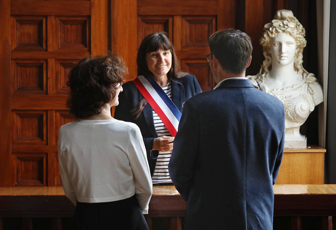 Ils se marièrent et eurent beaucoup de … respect ! Ils se marièrent et eurent beaucoup de … respect !
