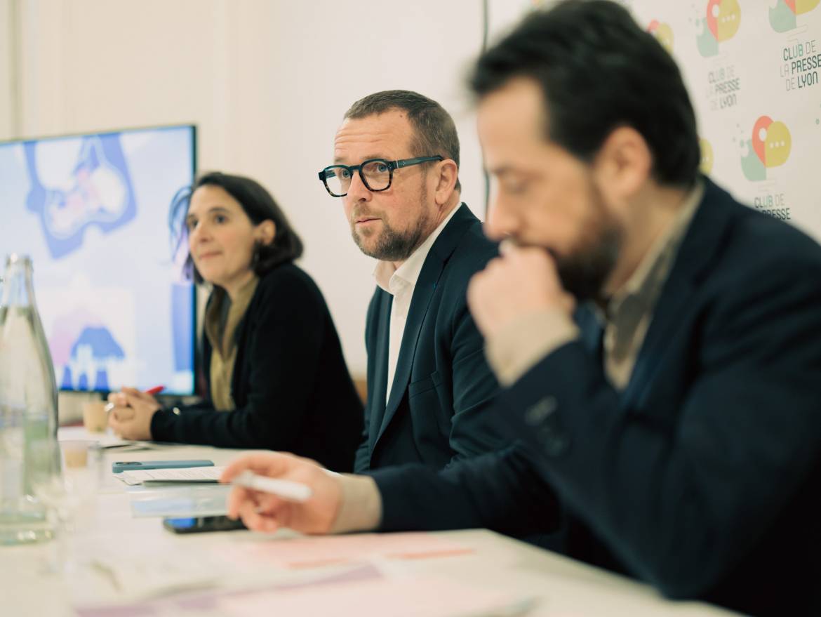 Agnès Thouvenot, Cédric Van Styvendael et Jonathan Bocquet.