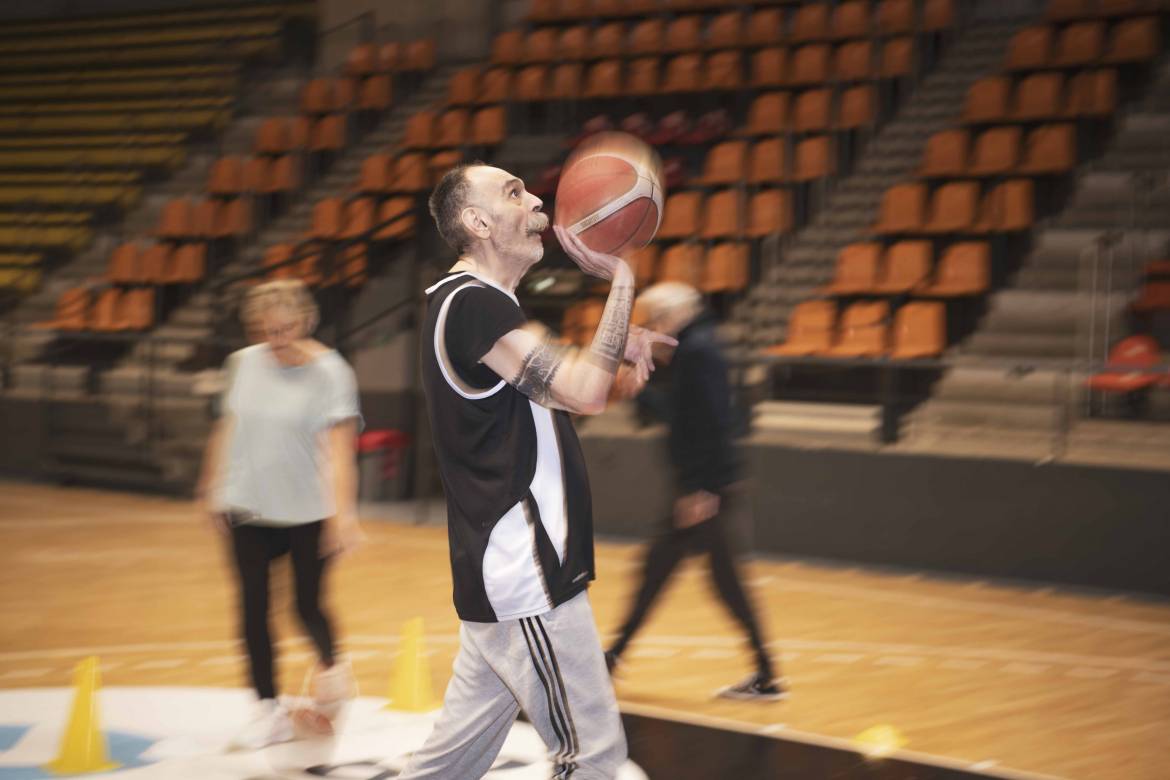 Un entrainement dans la bonne humeur au basket santé du BCCL.