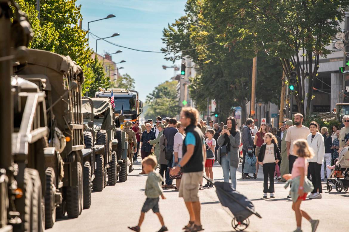 Un défilé de voitures militaires se déroulera à partir de 9h30.