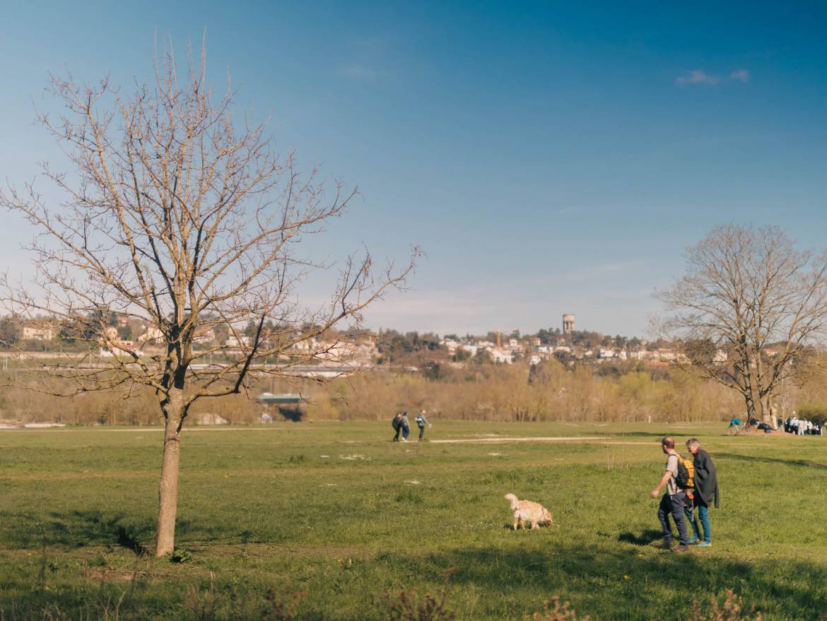 Cet été, profitez des 41 hectares du parc de la Feyssine.