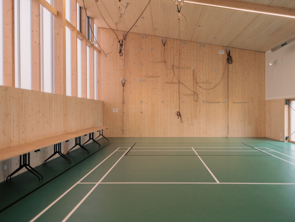 Un espace d'entraînement a été créé pour la section secours en milieux périlleux.