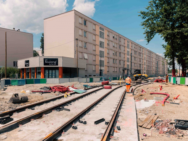 tramway T6 Villeurbanne Grand centre juillet 2025