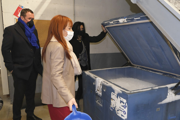 Le maire, Cédric Van Styvendael visite l'entreprise MCO2 Serv’Ice