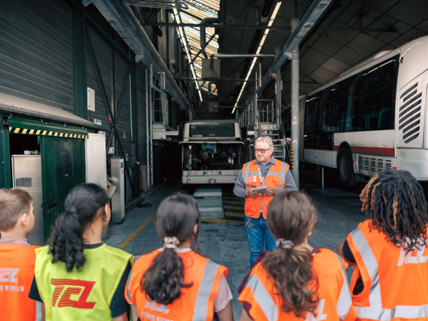Les jeunes ont &eacute;galement pu d&eacute;couvrir les m&eacute;tiers des TCL.