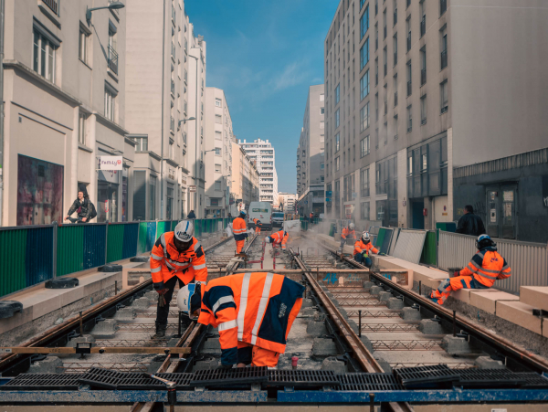 pose rails T6 rue Verlaine