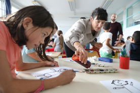 L'illustratrice Aurore Petit en résidence avec les élèves de l'école Saint-Exupéry