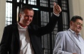 Cédric Van Styvendael, nouveau maire de Villeurbanne, aux côtés de Jean-Paul Bret lors de l'annonce des résultats (photo : Jérémie Morel). Cédric Van Styvendael, nouveau maire de Villeurbanne, aux côtés de Jean-Paul Bret lors de l'annonce des résultats (photo : Jérémie Morel).